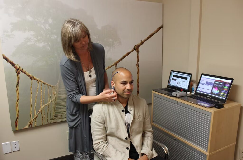 EEG neurofeedback session at Island Brain Health